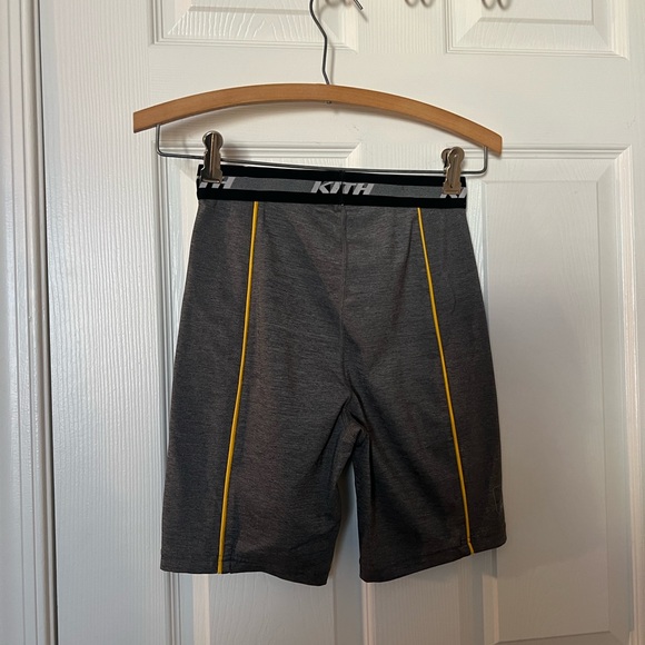 Kith Grey Bike Short Set - Picture 5 of 5